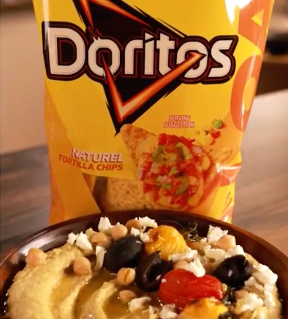 Doritos%C2%AE%20Dip%20Hummus.jpg