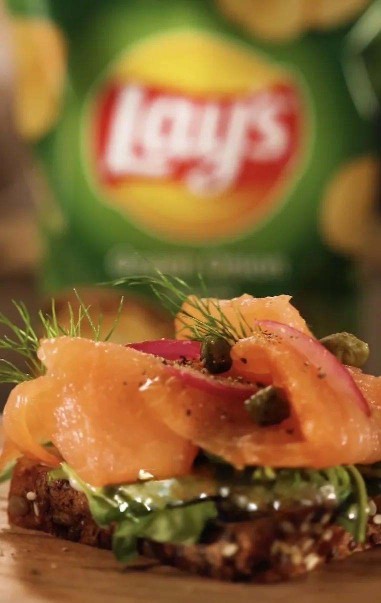 Global_Lay%27s%C2%AE%20Smoked%20Salmon%20Sandwich.jpg