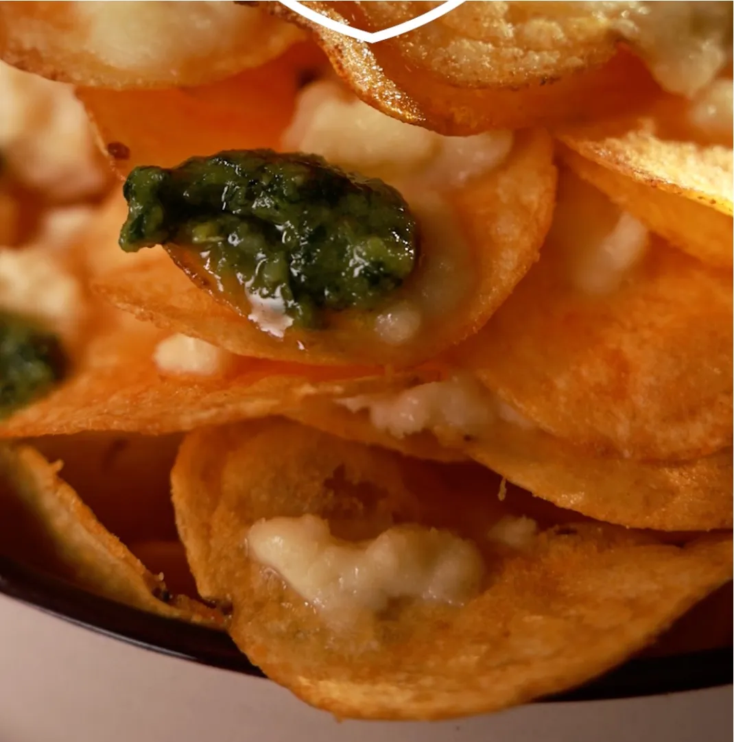 Lay%27s%C2%AE%20Pesto%20Tower%20.jpg