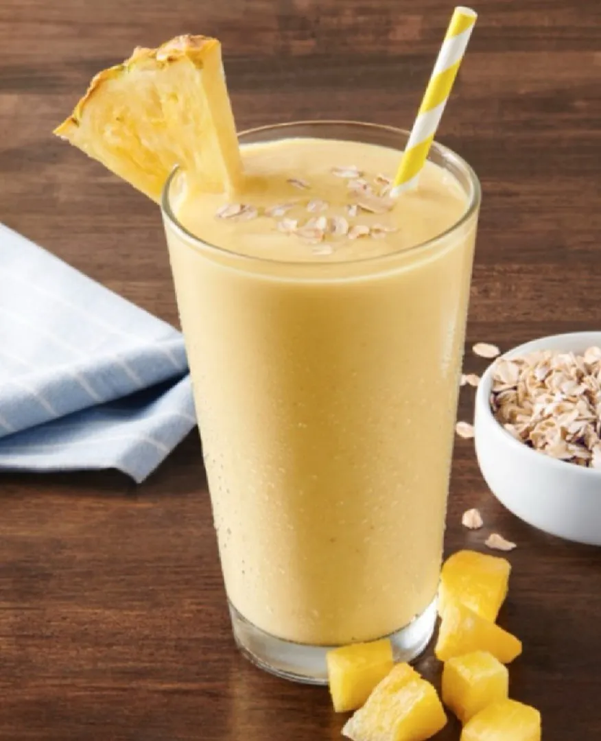 Pineapple%20%26%20Banana%20Oat%20Smoothie%20with%20Quaker%C2%AE%20Oats.jpg